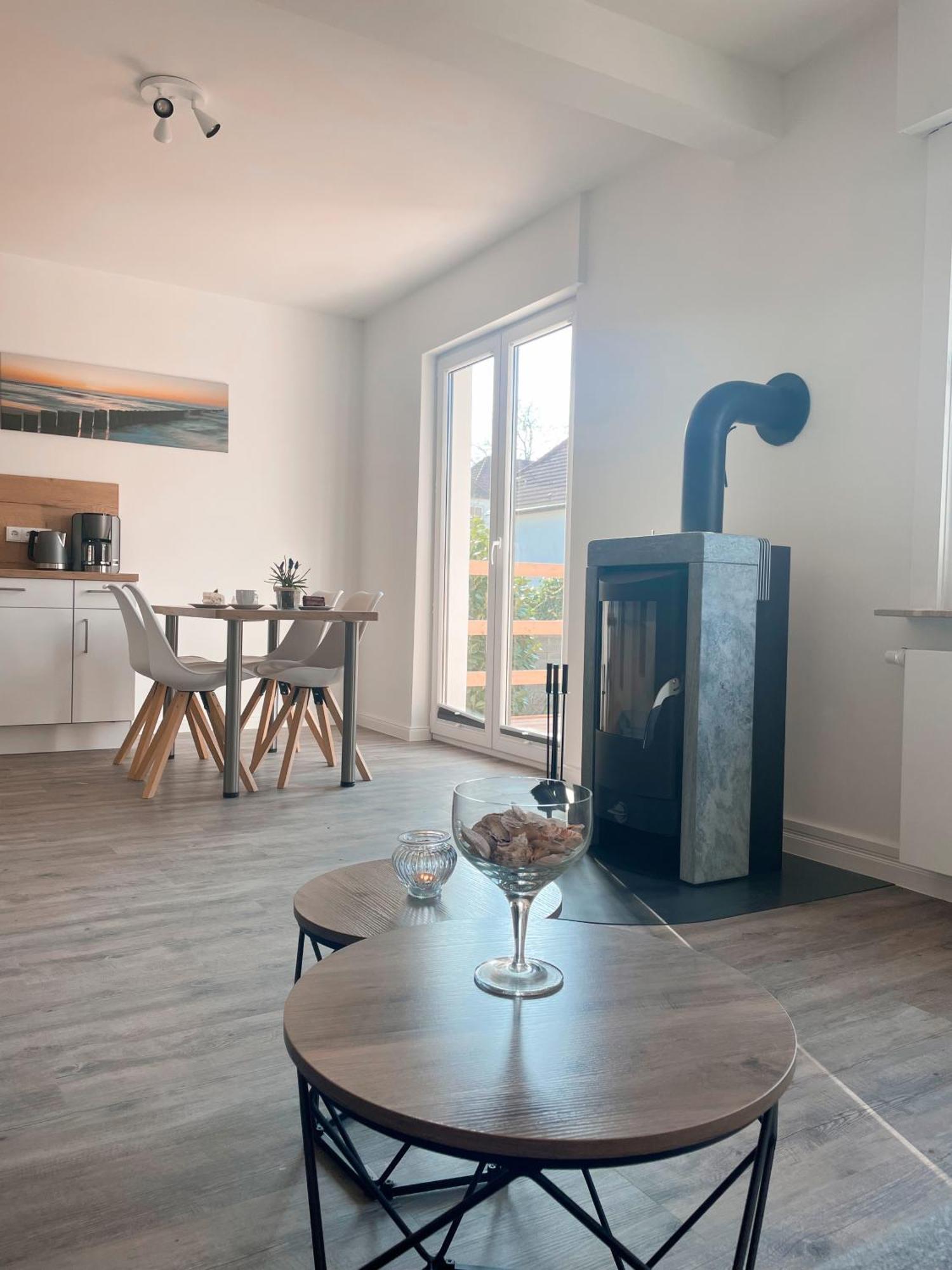 Haus Urvasi Apartman Lübeck Kültér fotó
